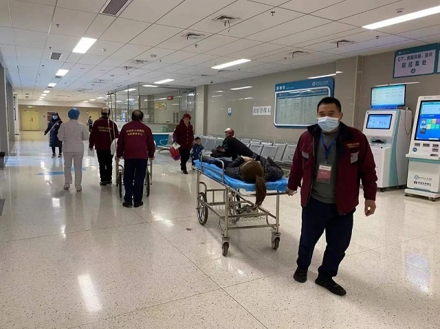 【方便患者就诊】医院共享轮椅和医院担架队有什么区别? 【方便患者就诊】医院共享轮椅和医院担架队有什么区别?